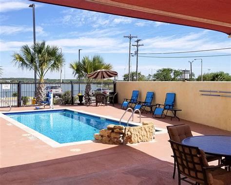 The 10 best lodgings in Eagle Pass, USA .